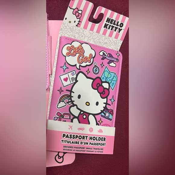 Hello Kitty passport - Picture 1 of 1